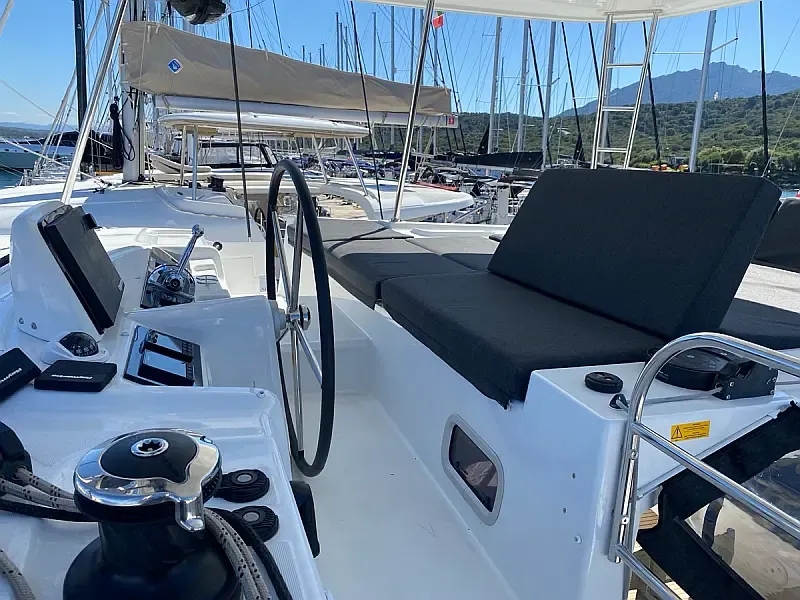 Lagoon 46 (ID=12079) - фото 8