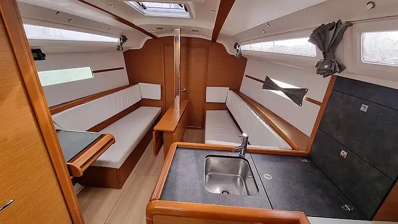 Sun Odyssey 349 (ID=12093) - фото 6