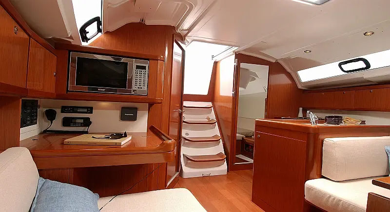 Oceanis 37 (ID=12113) - фото 4