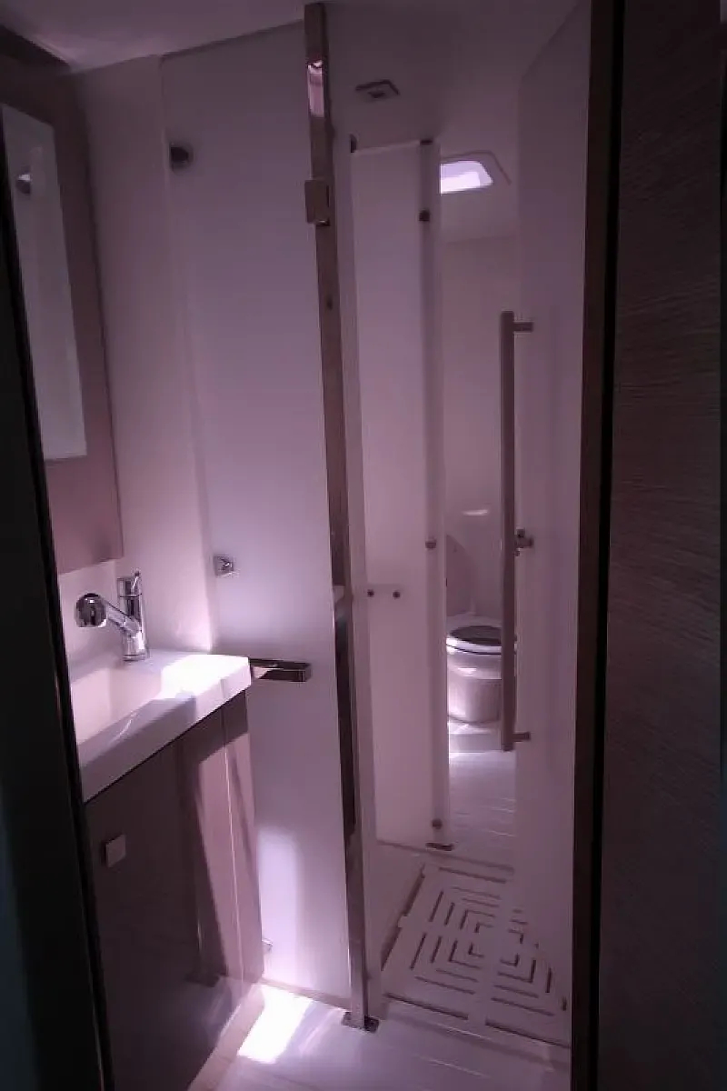 Astréa 42 (ID=12122) - фото 11