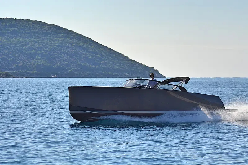 VanDutch 32 (ID=12430) - фото 9