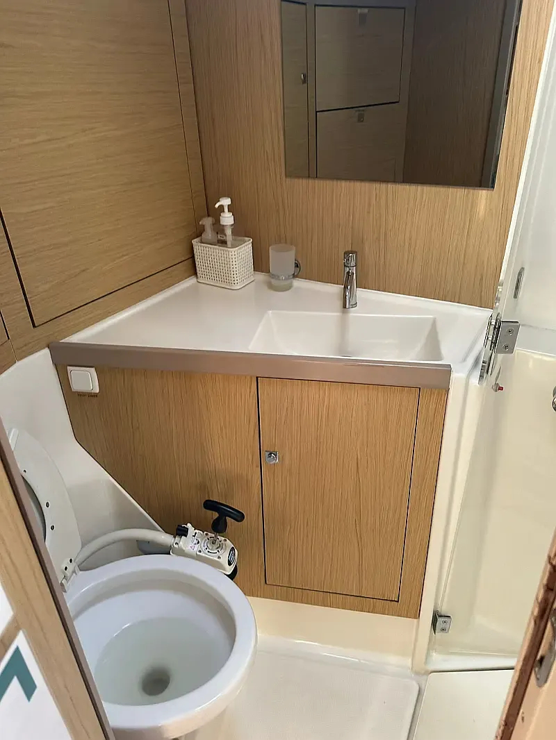 Oceanis 45 (ID=12489) - фото 22