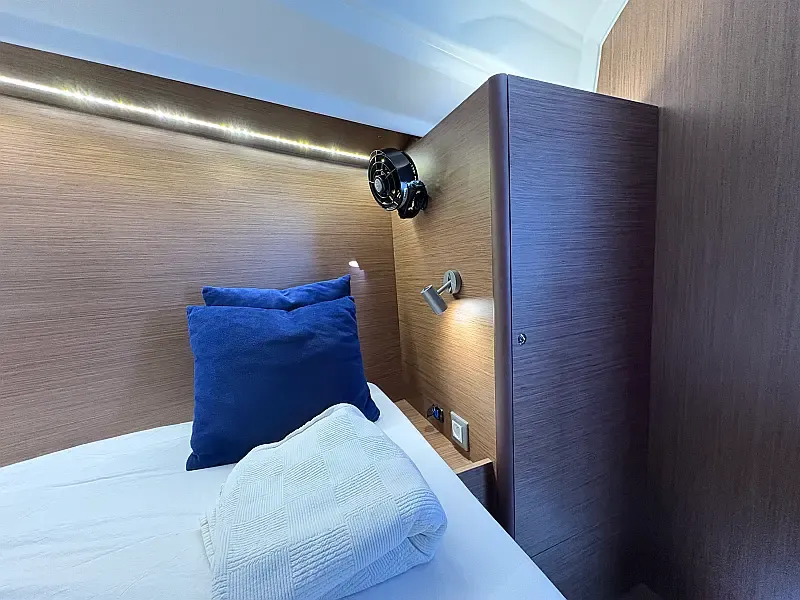 Oceanis 40.1 (ID=12527) - фото 17