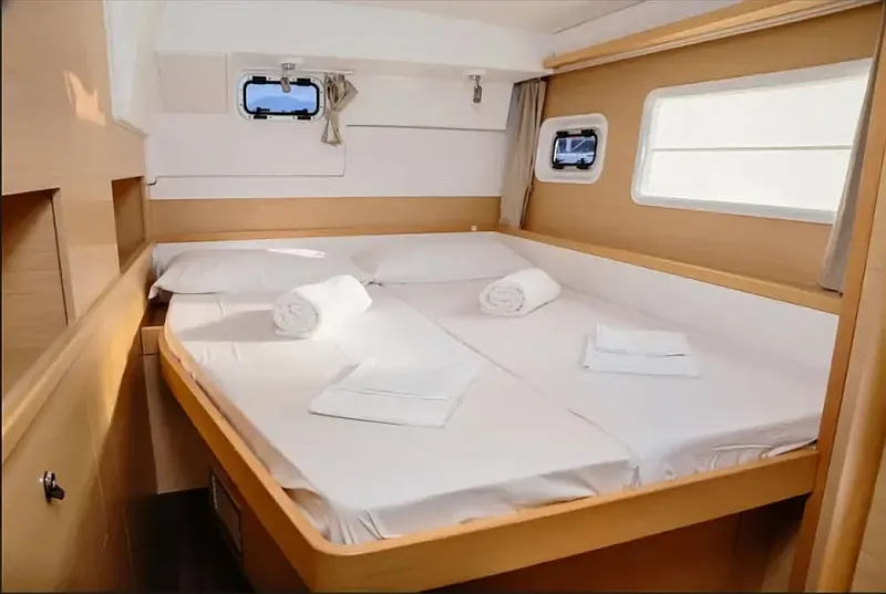 Lagoon 400 S2 (ID=12536) - фото 8