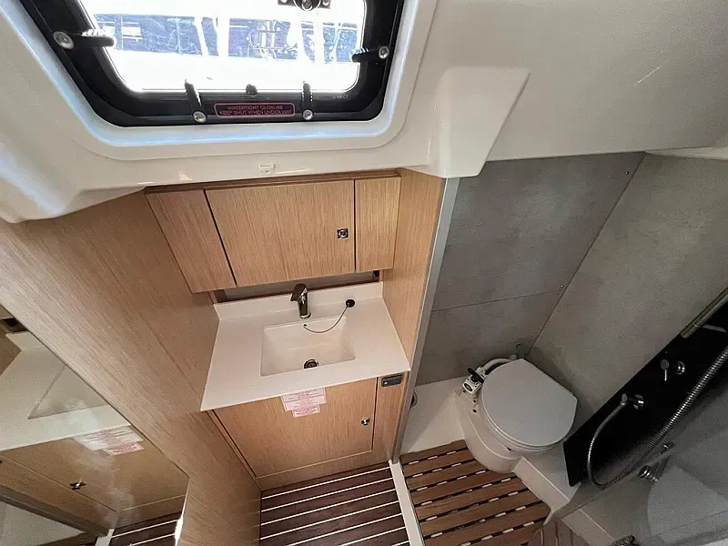 Bavaria C38 (ID=12552) - фото 11