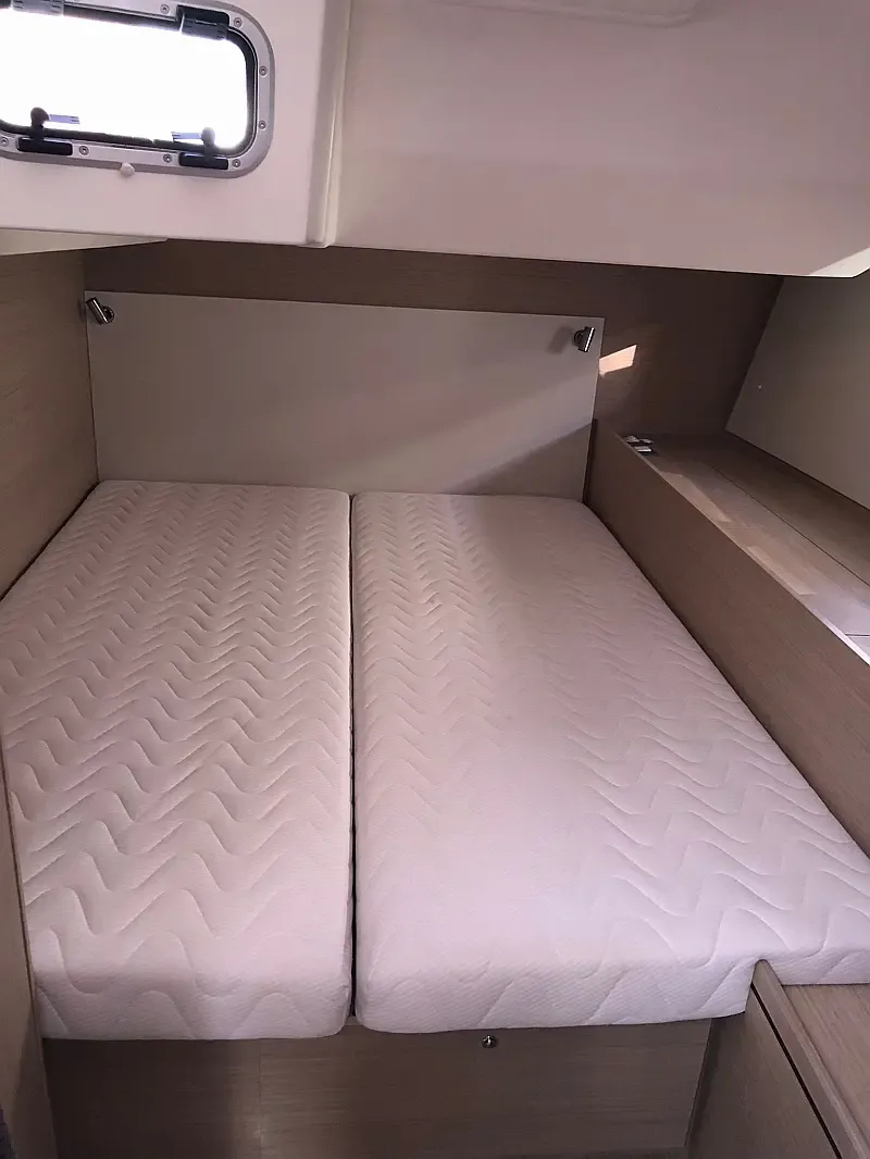 Oceanis 51.1 (ID=12558) - фото 9