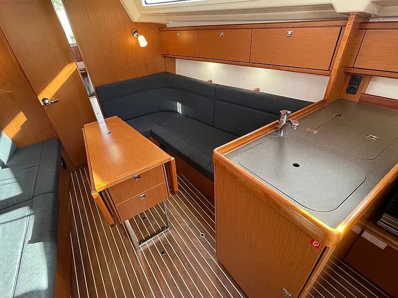 Bavaria Cruiser 34 (ID=12560) - фото 3