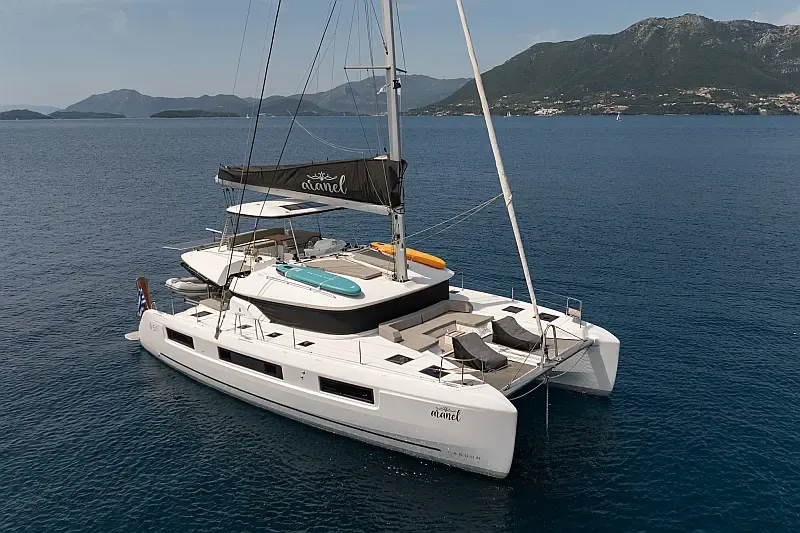 Lagoon 51 (ID=12585) - фото 12