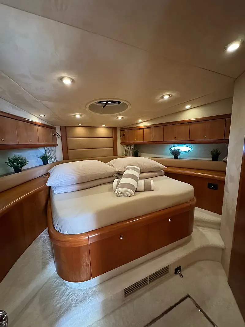 Sunseeker Portofino 53 (ID=12603) - фото 20