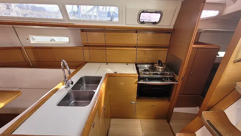 Sun Odyssey 379 (ID=12777) - фото 13