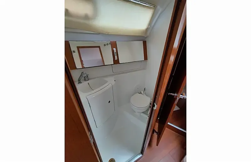 Oceanis 37 (ID=12778) - фото 14