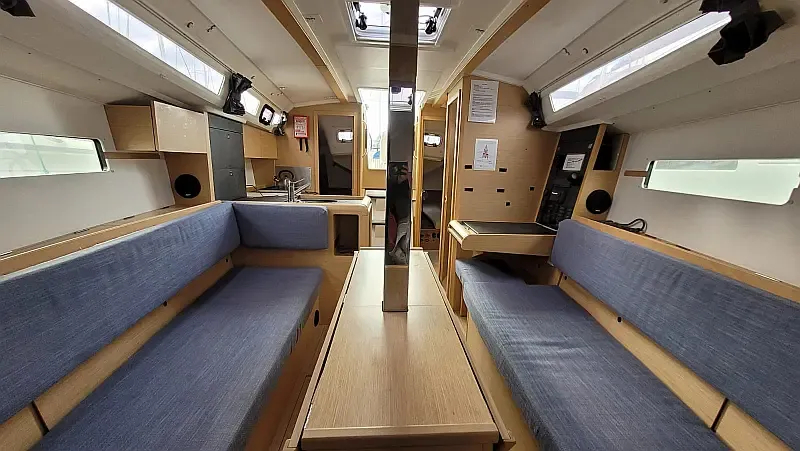 Sun Odyssey 349 (ID=12783) - фото 8