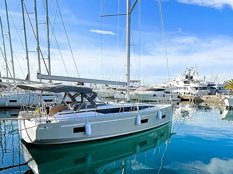 Bavaria C42 (ID=12809)