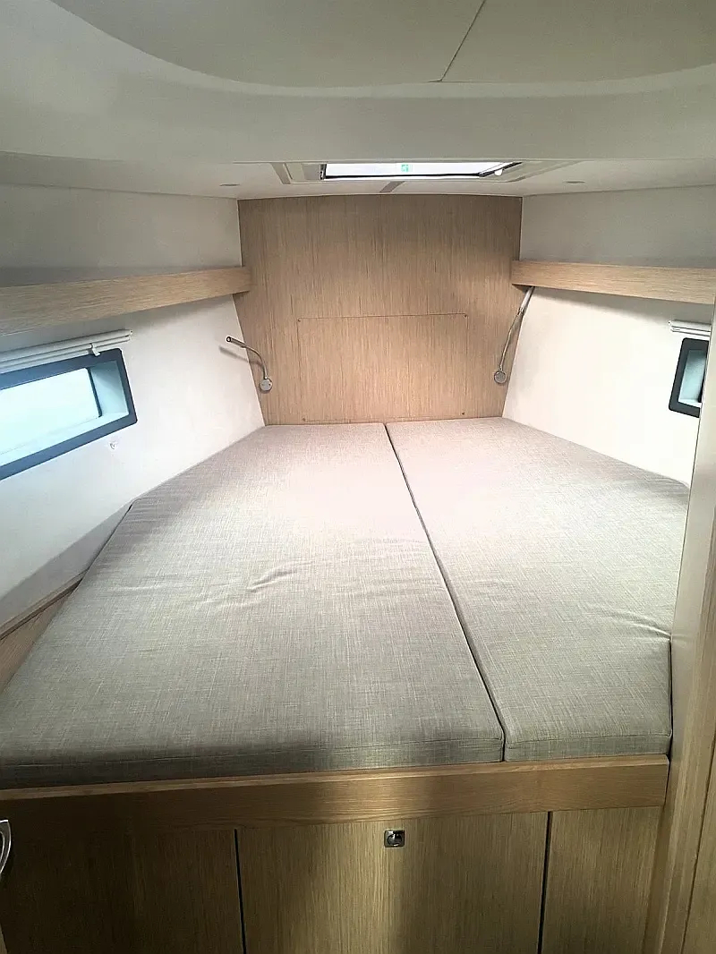 Bavaria C42 (ID=12809) - фото 9