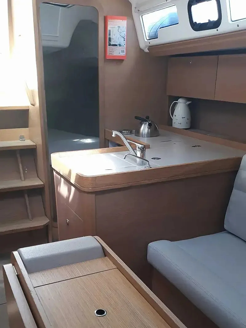 Dufour 350 Grand Large (ID=12960) - фото 8