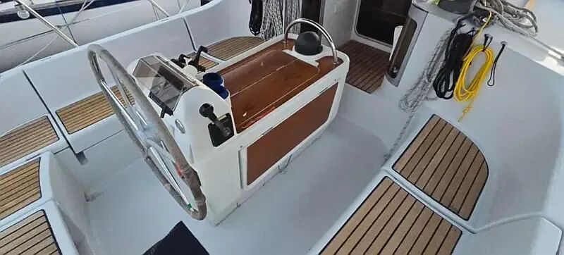 Oceanis 370 (ID=12999) - фото 6