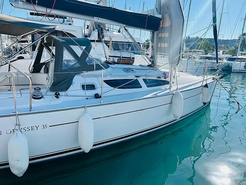 Sun Odyssey 35 (ID=13044) - фото 5