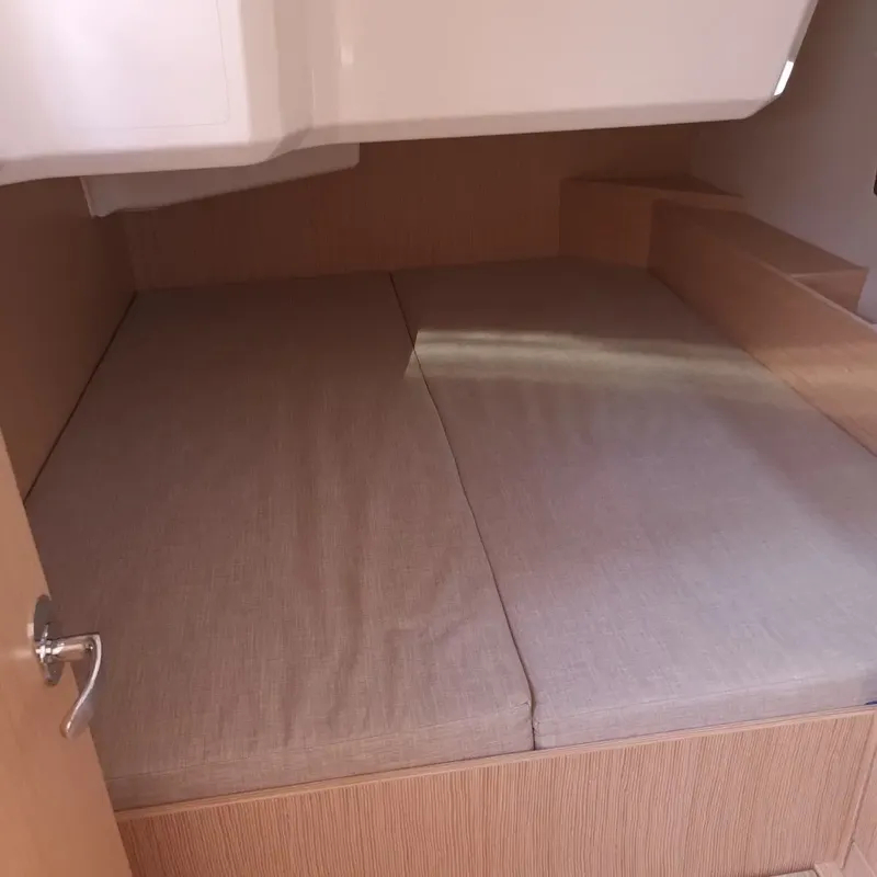 Bavaria C42 (ID=13086) - фото 6