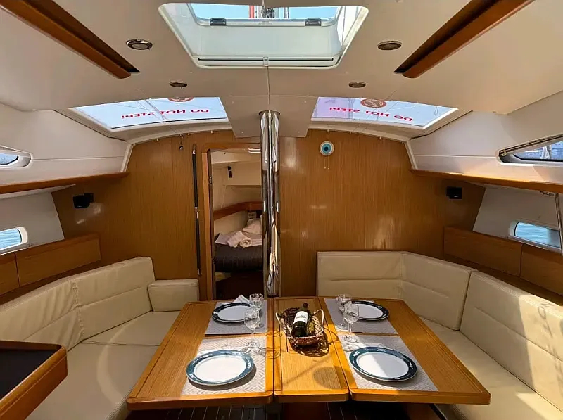 Sun Odyssey 42DS (ID=13270) - фото 7