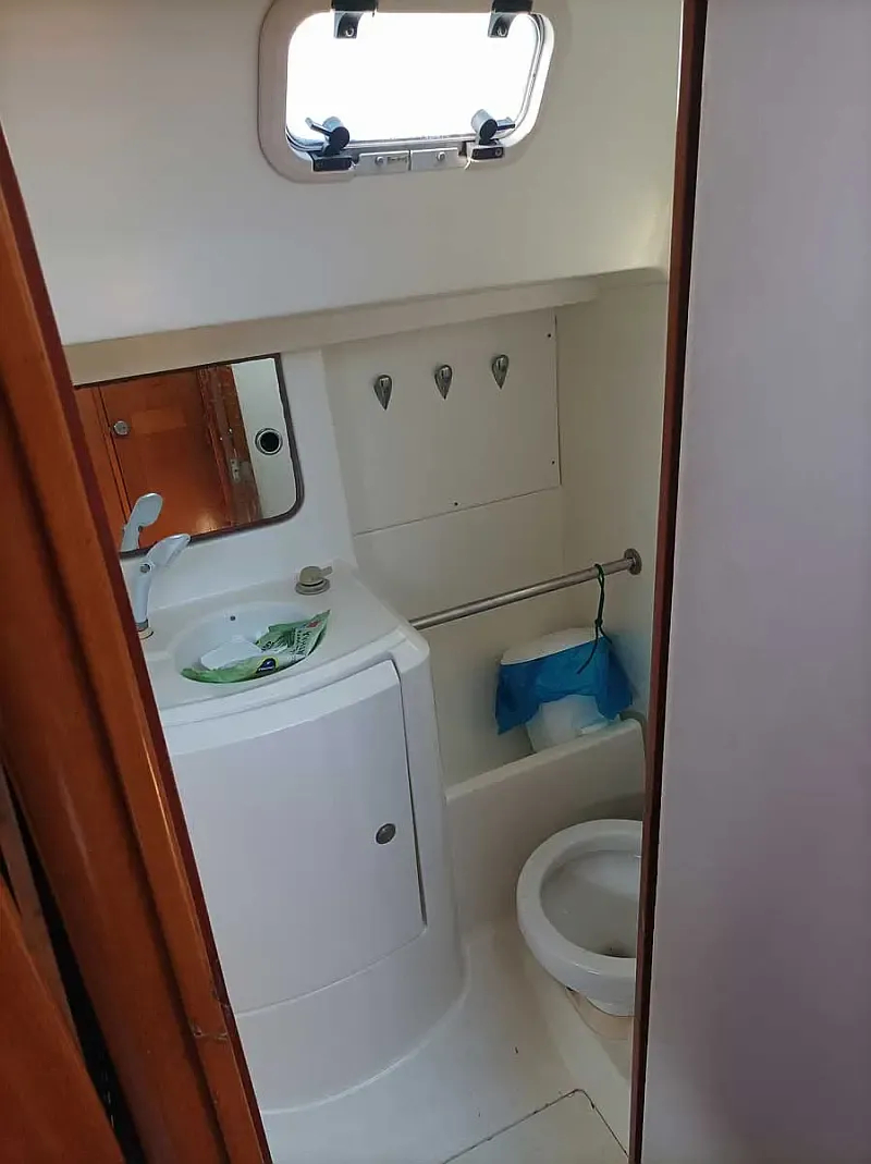 Oceanis 37 (ID=13403) - фото 10