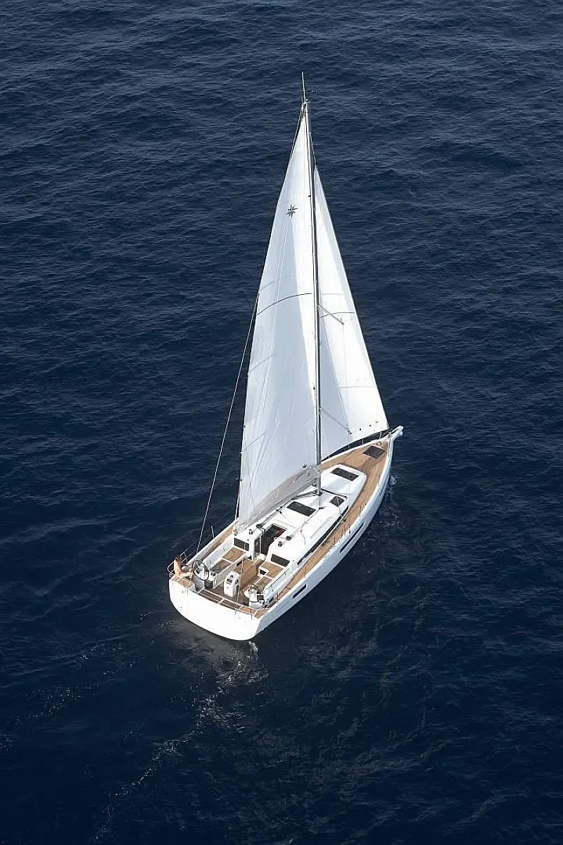 Sun Odyssey 440 (ID=1345) - фото 4