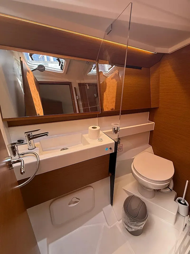 Sun Odyssey 410 (ID=13467) - фото 19