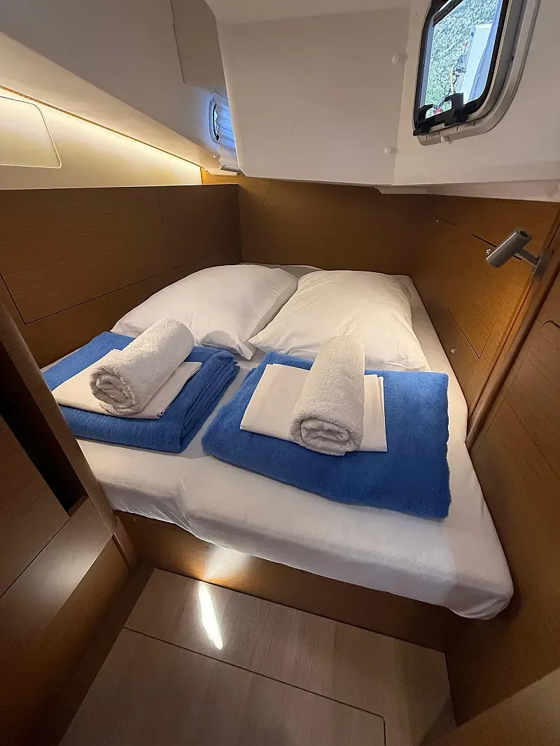 Sun Odyssey 410 (ID=13467) - фото 11