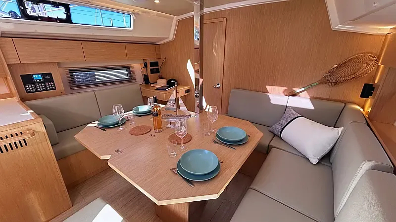 Bavaria C42 (ID=13484) - фото 17