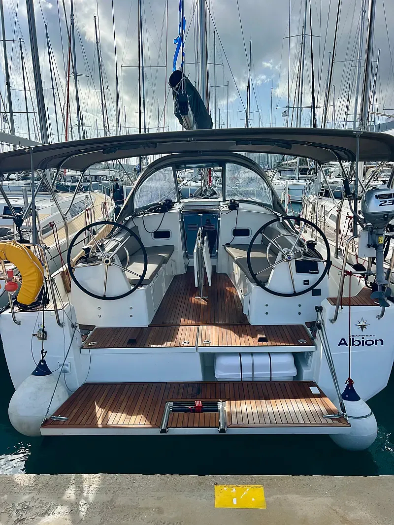 Sun Odyssey 380 (ID=13534) - фото 12