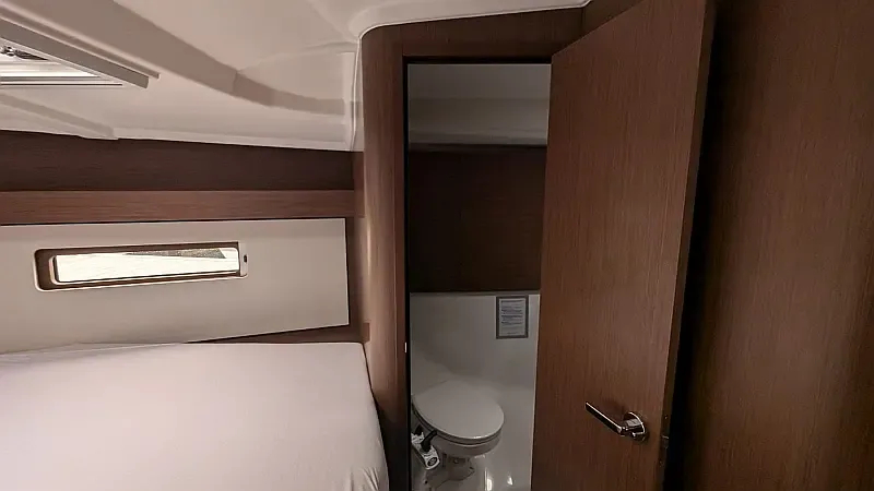 Oceanis 40.1 (ID=13586) - фото 5