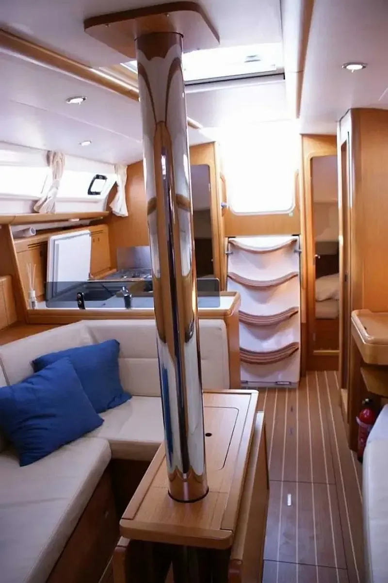 Sun Odyssey 36i (ID=13686) - фото 7