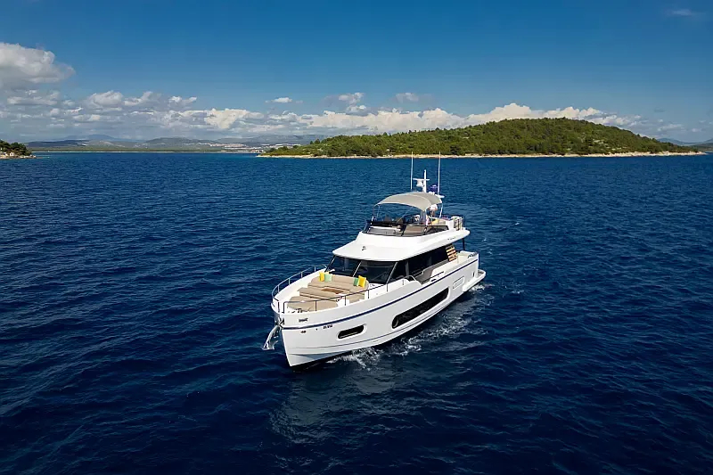 Azimut Magellano 60 (ID=13689) - фото 47