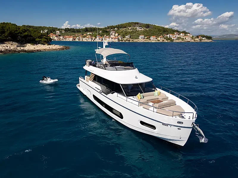 Azimut Magellano 60 (ID=13689)