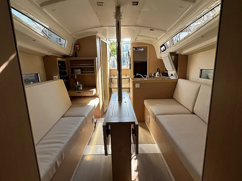 Oceanis 30.1 (ID=13816) - фото 13