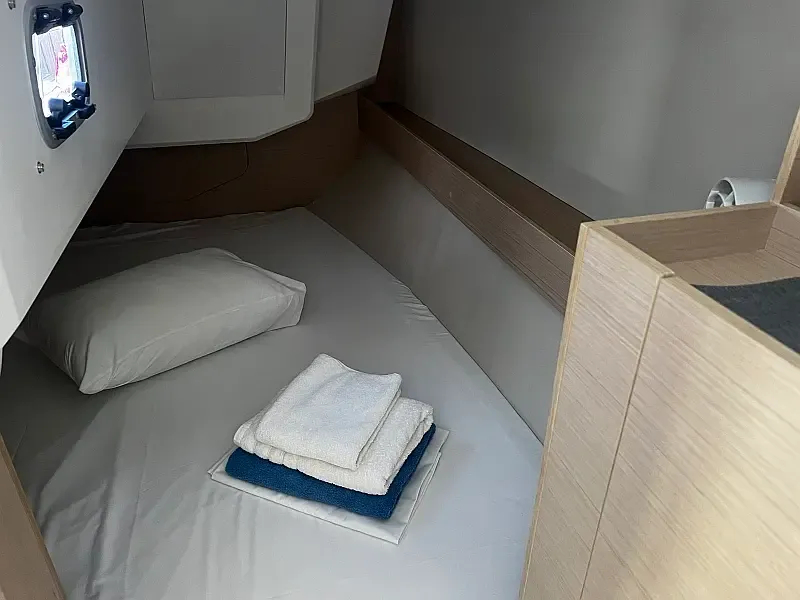 Oceanis 30.1 (ID=13816) - фото 15