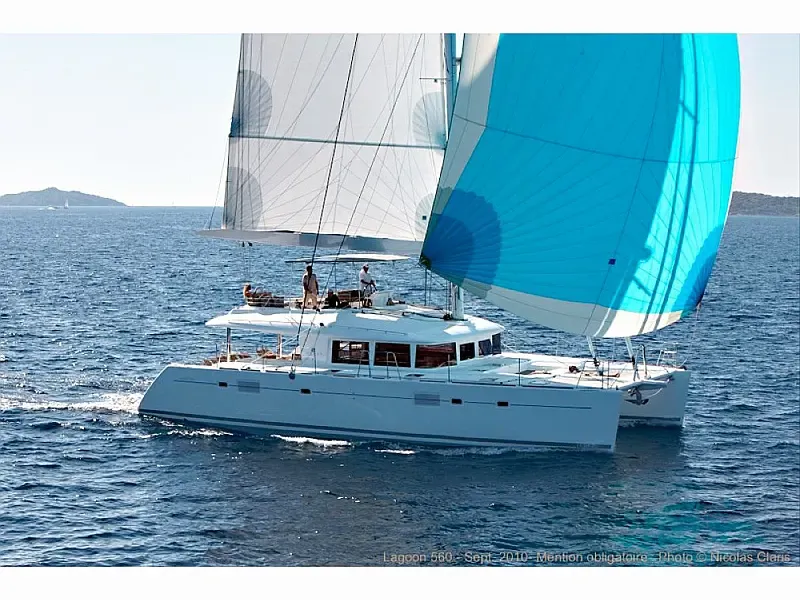 Lagoon 560 (ID=13879)