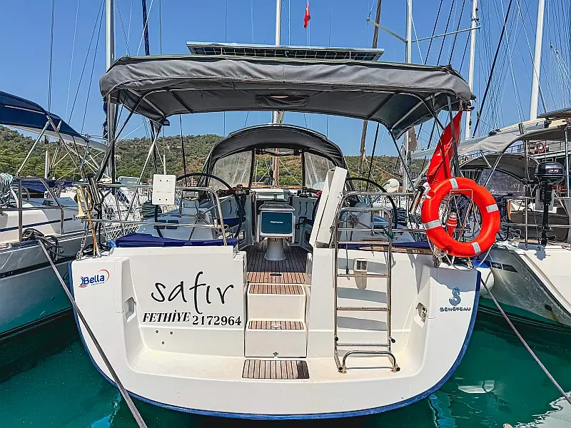 Oceanis 40 (ID=13936) - фото 4