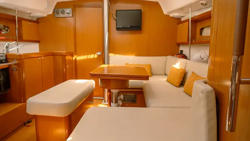 Oceanis 40 (ID=13936) - фото 25