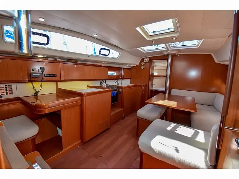 Oceanis 40 (ID=13936) - фото 3