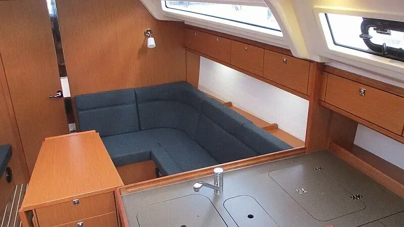Bavaria Cruiser 37 (ID=13983) - фото 10