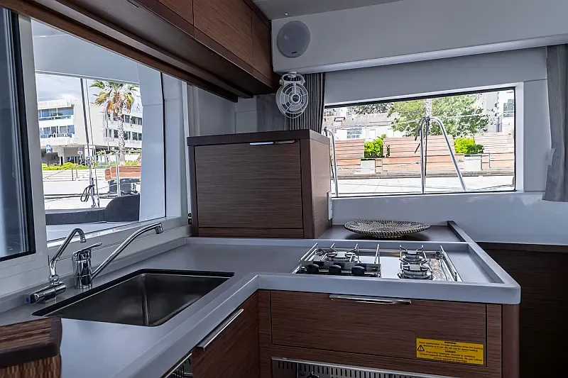 Lagoon 40 (ID=14141) - фото 29