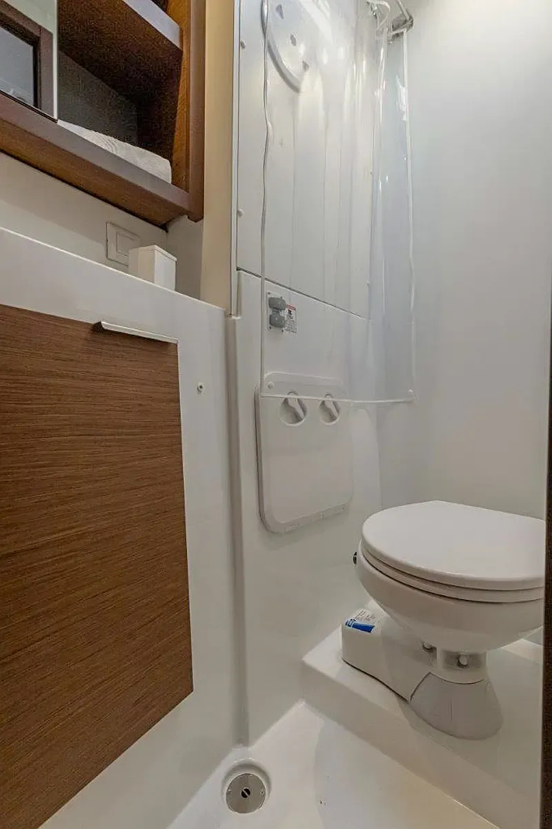 Lagoon 40 (ID=14141) - фото 14