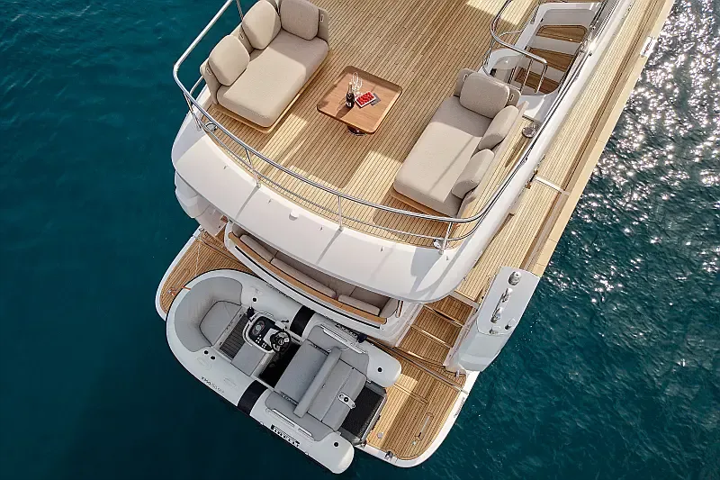 Azimut Magellano 66 (ID=14182) - фото 18