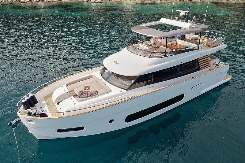 Azimut Magellano 66 (ID=14182) - фото 15