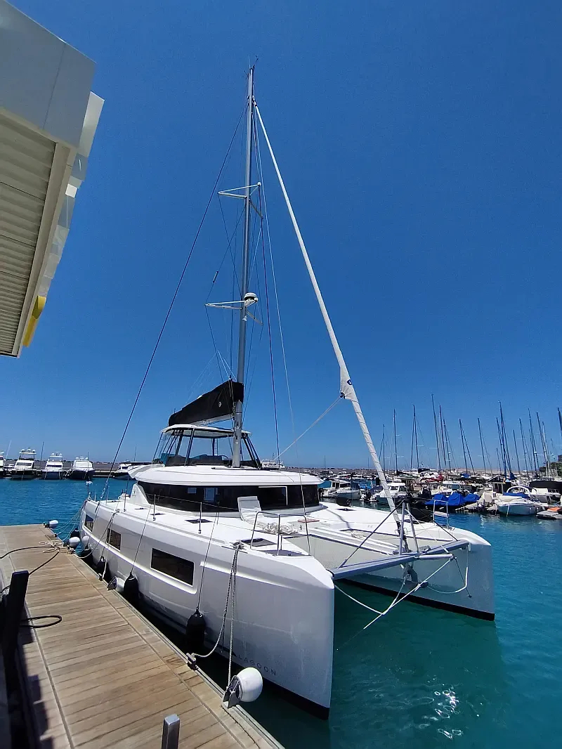 Lagoon 46 (ID=14232) - фото 8