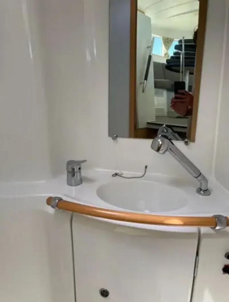 Lagoon 380 (ID=14277) - фото 8