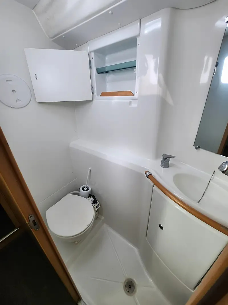 Lagoon 380 (ID=14277) - фото 12