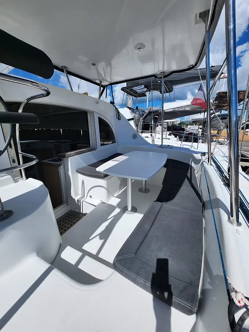 Lagoon 380 (ID=14277) - фото 23