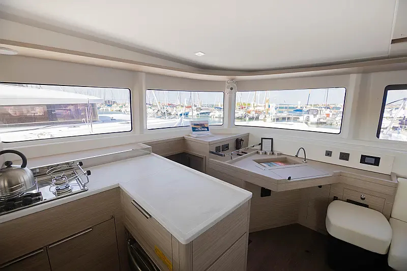 Lagoon 46 (ID=14278) - фото 16