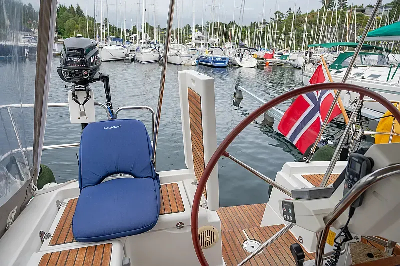 Oceanis 37 (ID=14452) - фото 10